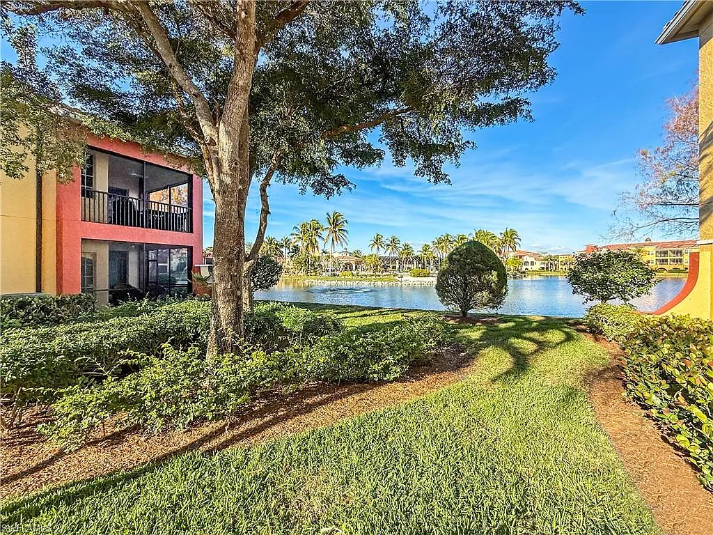 3 bed, 2.0 bath, 1612 sqft, $6,000 — Photo 1