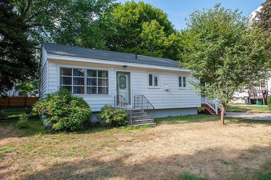 43 Garden St, Haverhill, MA 01830 Zillow