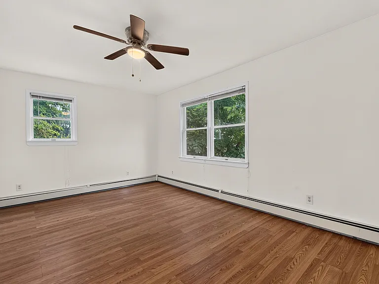 364 Princeton Ave #1 — Photo 16