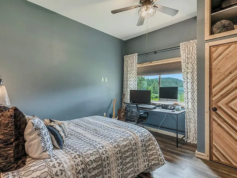 3141 N Riley Creek Rd — Photo 8