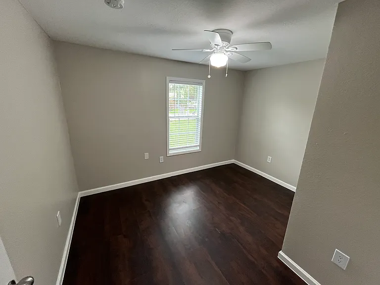 9558 Rylie Crest Dr — Photo 13