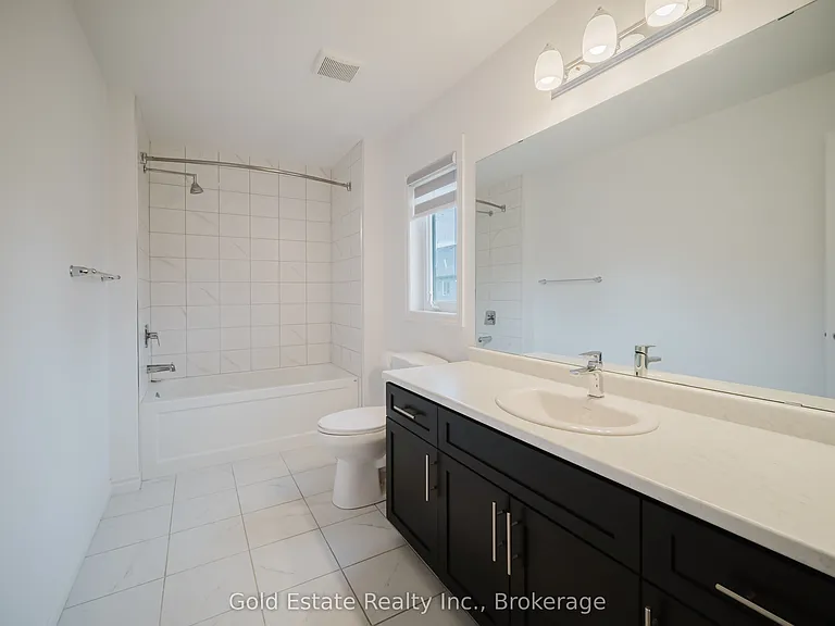 19 McLaren Ave — Photo 35