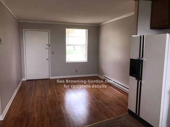 4th image of 2108 Eastwood Ave