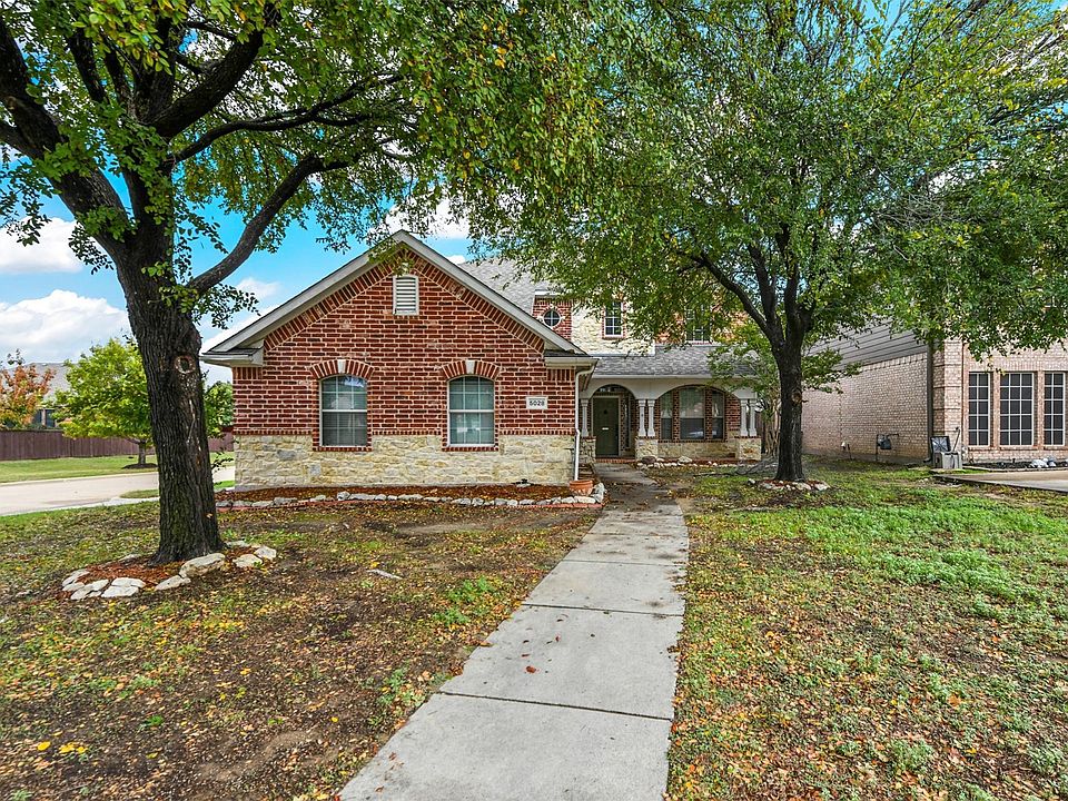 1st image of 5028 Coral Creek Dr