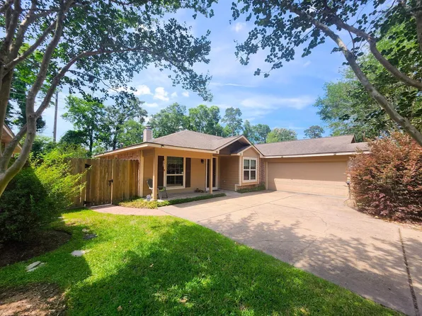 2827 Creek Manor Dr, Humble, TX 77339