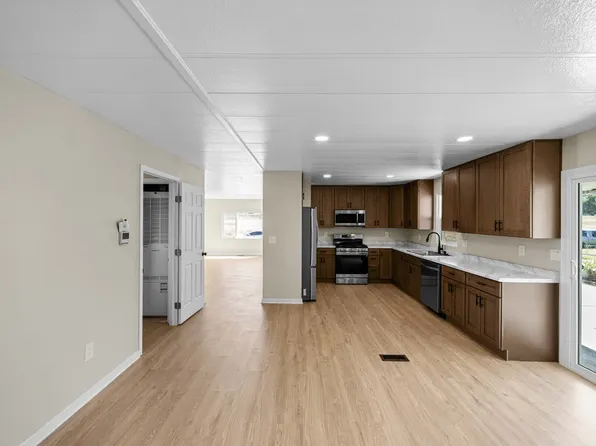 34830 Lyn Ave, Hemet, CA 92545