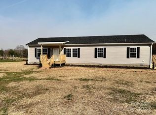216 Settlemyre Rd, Morganton, NC 28655