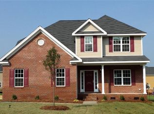 3888 Filton Dr, Greensboro, NC 27406