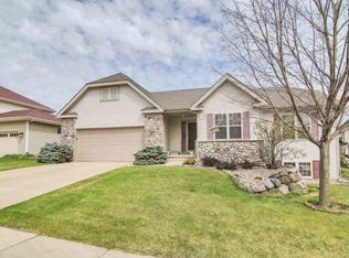 7710 Twinflower Dr, Madison, WI 53719