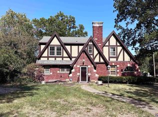 3100 SW Shadow Ln, Topeka, KS 66604