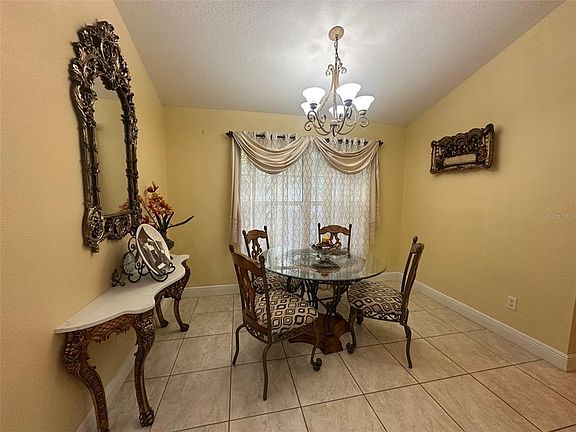 5th image of 15074 SW 46th Cir