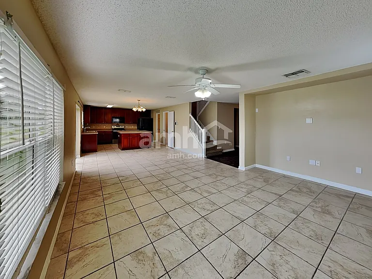 901 Anchorage Ln — Photo 6