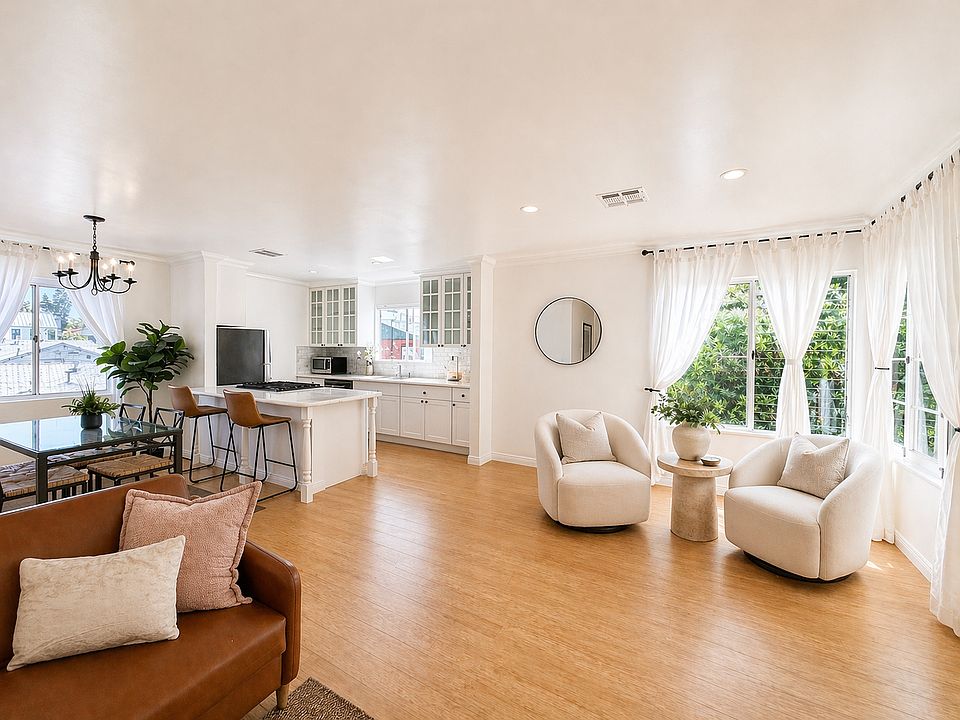 1st image of 1033 20th St #1033K
