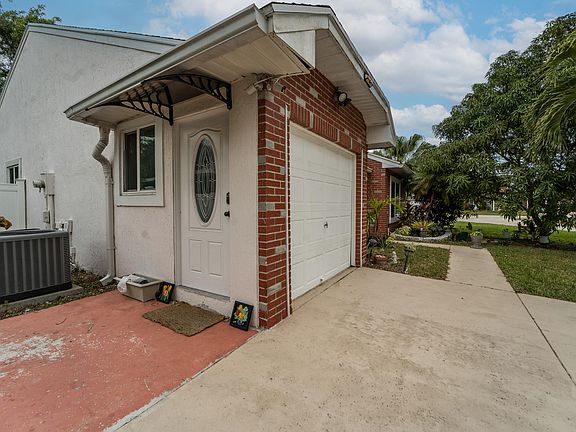 3rd image of 8208 Scenic Turn