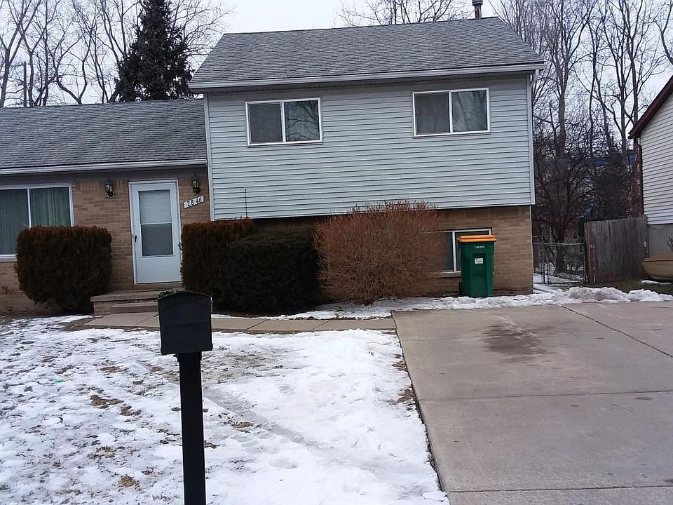 1st image of 2846 Northlawn Ave