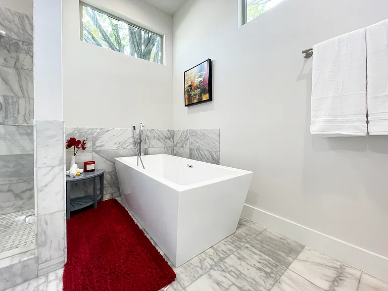 8718 Boundbrook Ave — Photo 22