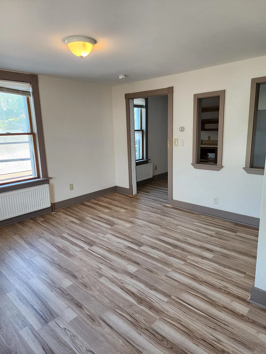 Building Photo - 28 Mill St #3A