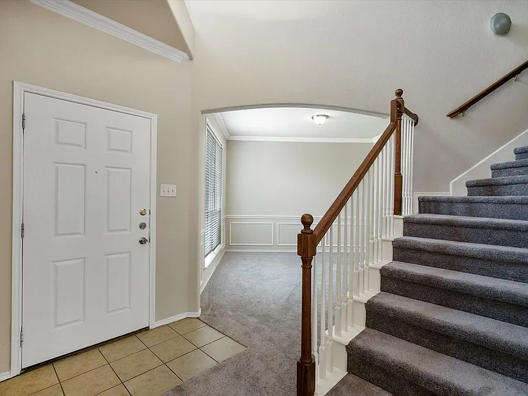 4402 Emerald Leaf Dr — Photo 17