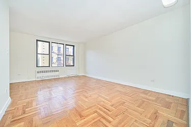 2 Ellwood Street