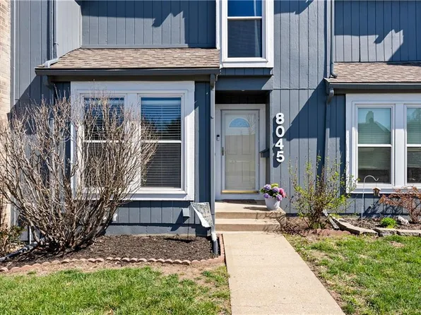 8045 Monrovia St, Lenexa, KS 66215