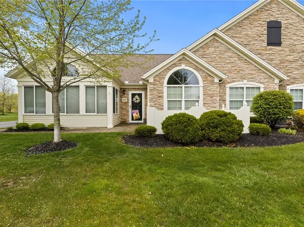 157 Maryview Dr, Webster, NY 14580