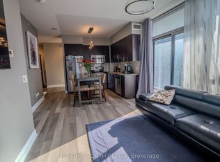 85 N Park Rd #1012, Vaughan, ON L4J0H9