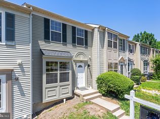 1985 Winslow Ct, Woodbridge, VA 22191