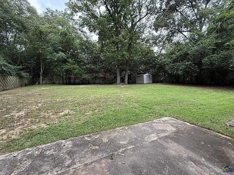 319 Ashby Way — Photo 24