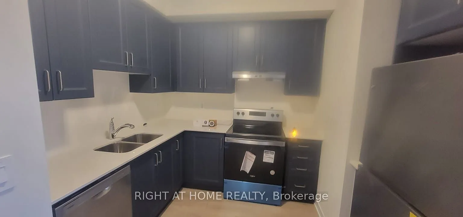 3 bed, $2,700 — Photo 4