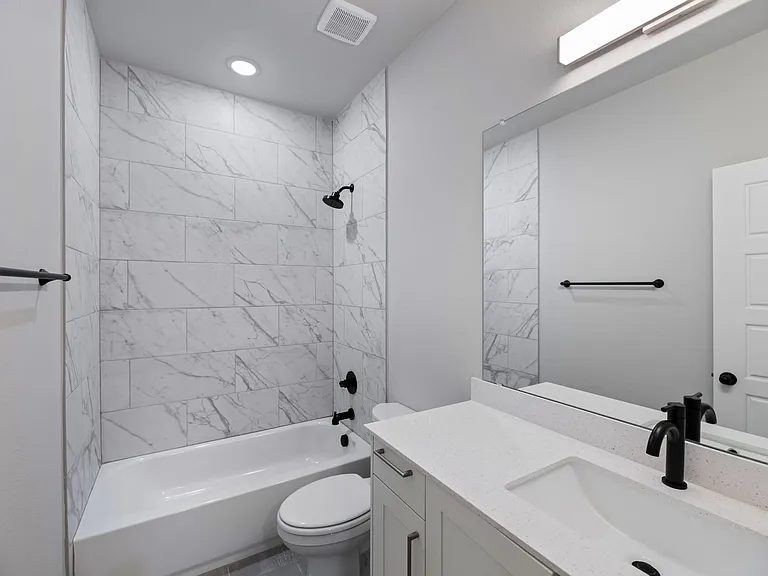 4407 Clovis Ct — Photo 22