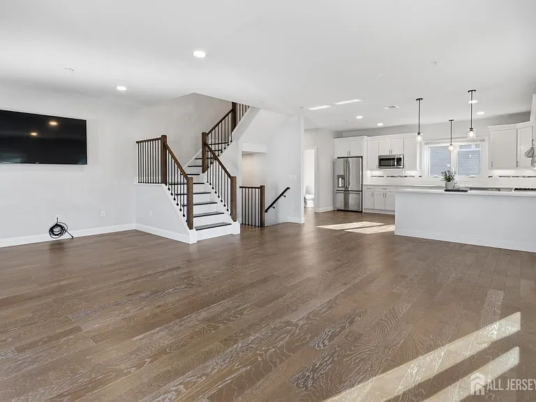 22 Arcadia Pl #B — Photo 5