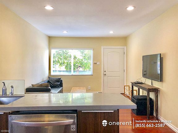 5th image of 3711 Eagle Rock Blvd