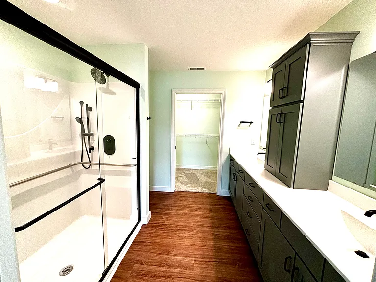 1176 E Bentley Cir #1176 — Photo 5