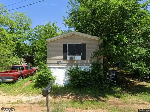 3053 Blue Bonnet St, Seguin, TX 78155