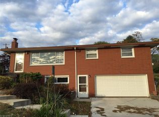 258 Walker Manor Dr, Colliers, WV 26035