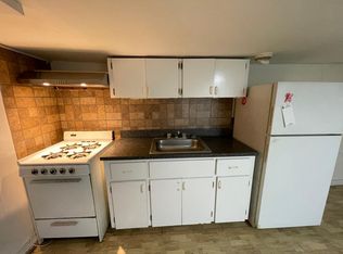 7560 197th St FLOOR 1, Fresh Meadows, NY 11366