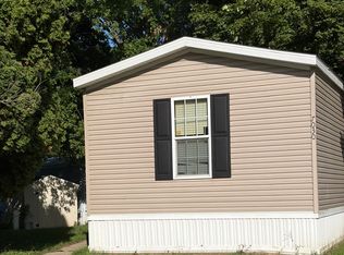 7030 Cattail Corner Dr Lot 126, Lansing, MI 48911