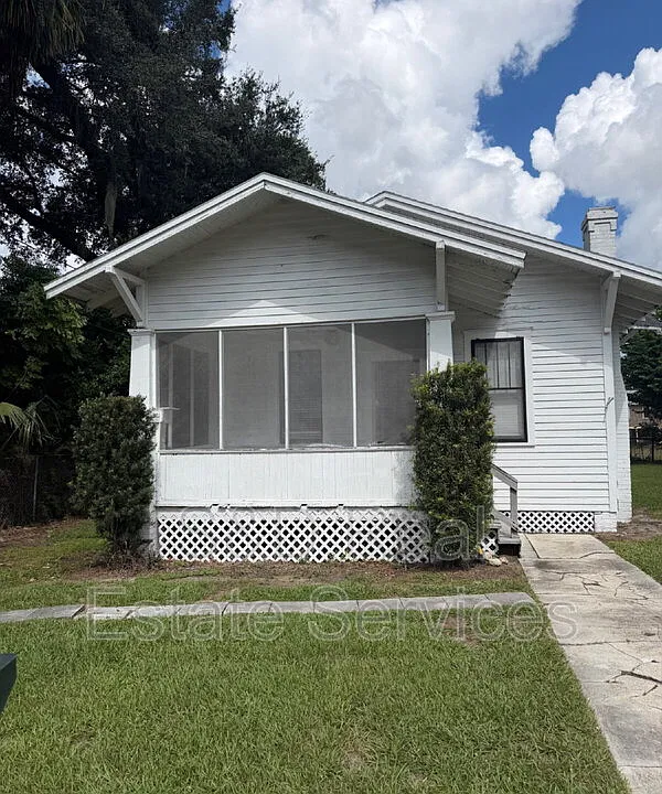340 W Stanley St