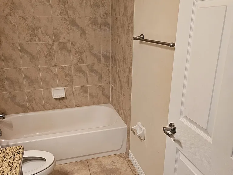 34 Richmond Dr — Photo 19