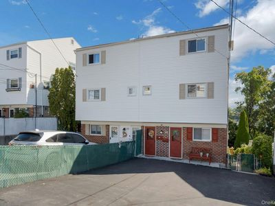 48 Elissa Lane, Yonkers, NY, 10710