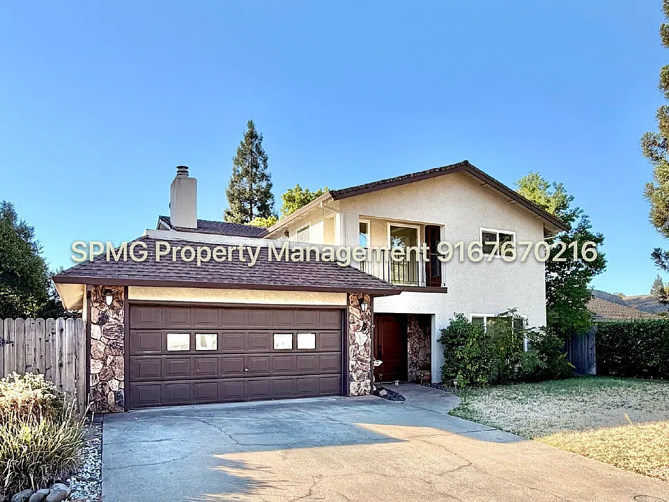 3628 Mountain View Dr