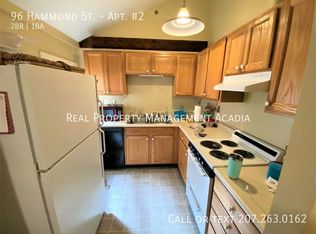 96 Hammond St APT 2, Bangor, ME 04401
