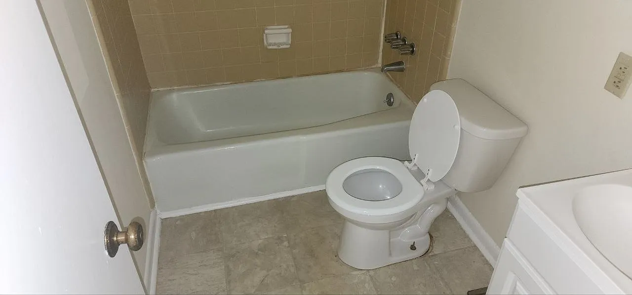 Vista Apartments - 1405- A4 (#) — Photo 4