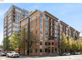 701 Columbia St APT 301, Vancouver, WA 98660