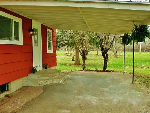 5th image of 218 Brookside Dr
