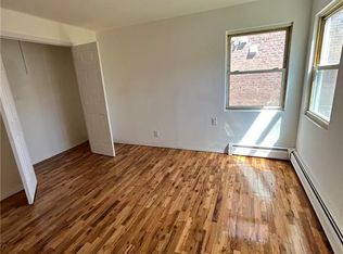 247 Bay 40th St, Brooklyn, NY 11214