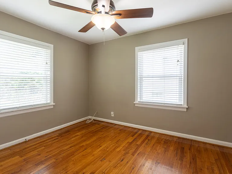 3575 Boswell Ave — Photo 8