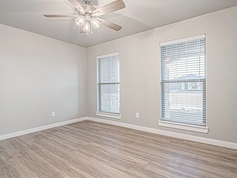 2909 Battle Ave — Photo 16