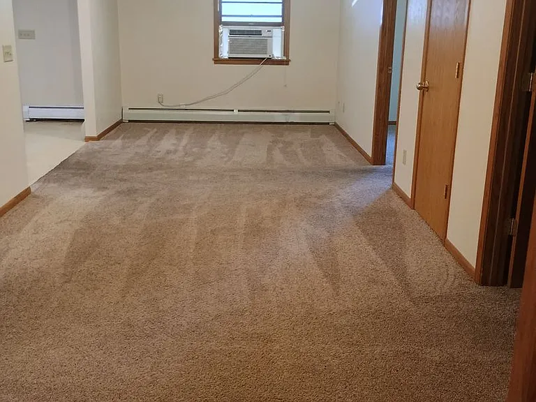 23 E Bloomer St #22 — Photo 1