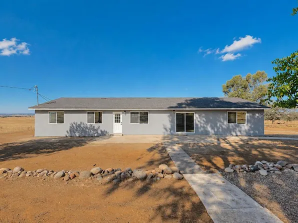 4728 Zorro Rd, La Grange, CA 95329